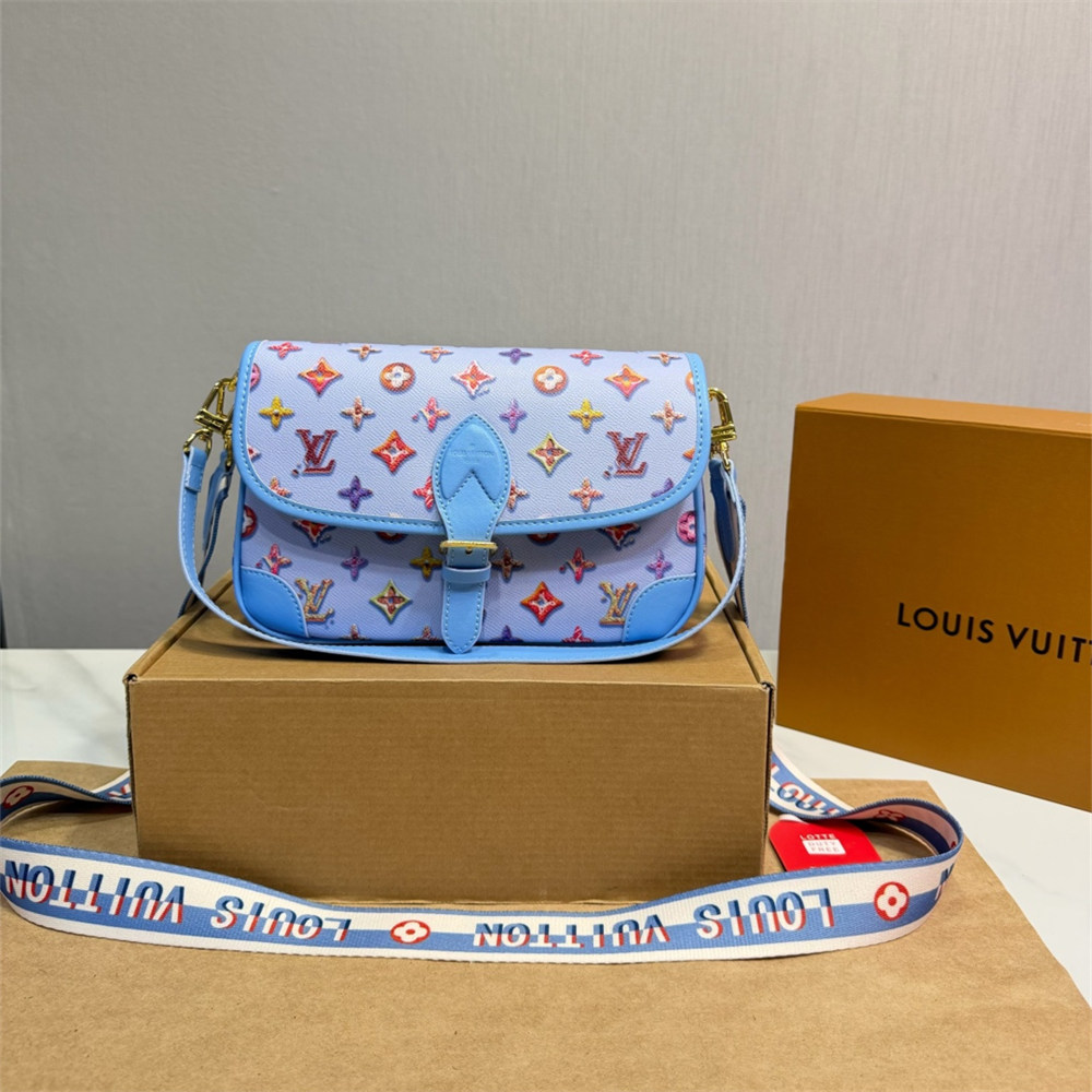 High quality shoulder bag size:9*15*24cm LOV DS #X0969 - Image 2