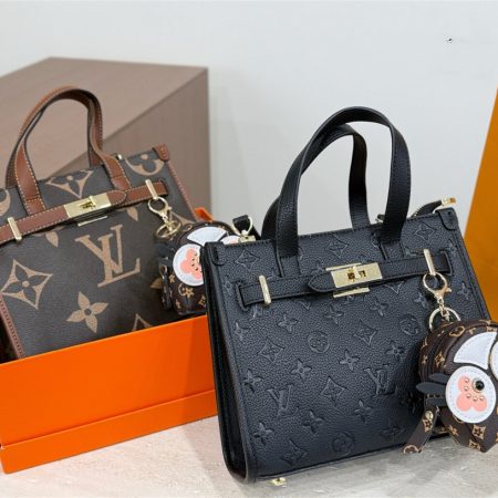 High quality Tote bag size:25*20cm LOV DS #X0972