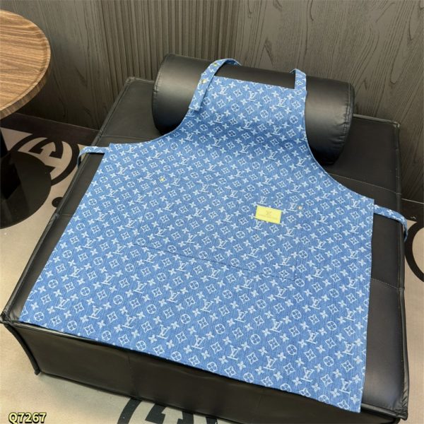 High quality apron LOV #X0974