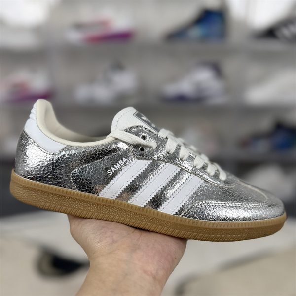 1 Pair fashion sport shoes  for women size:5.5-8.5 with box free shipping ADI #X0988