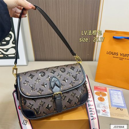 High quality shoulder bag size:25*17cm LOV #X0992