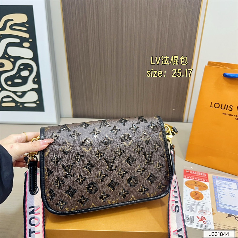 High quality shoulder bag size:25*17cm LOV #X0992 - Image 3