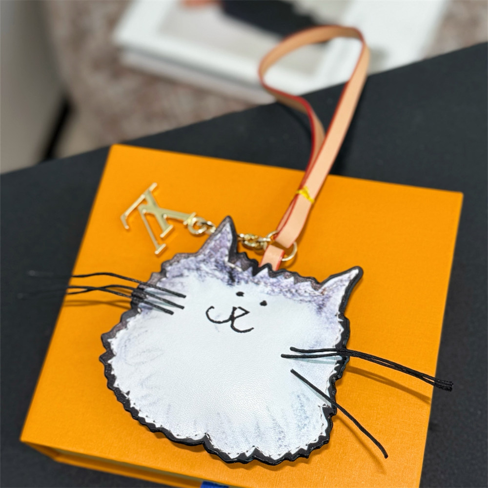 High qualit Kitten pendant with box LOV #X0994 - Image 1