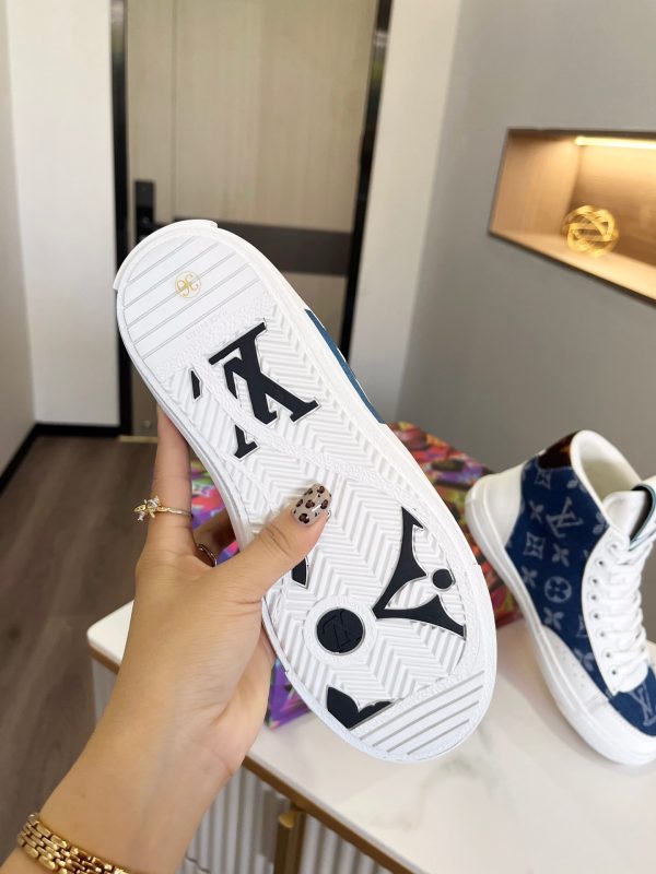 High quality sneaker size:5-11 with box free shipping LOV  #X1022