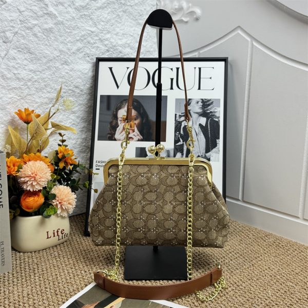 1 set fashion slippers & shoulder bag free shipping COH #X1026 - Image 2