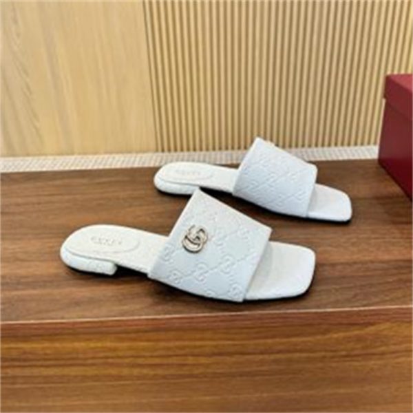 High quality slipper size:5-11 with box free shipping GUI #X1051