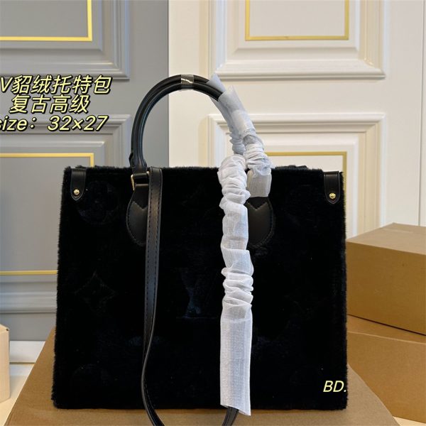 High quality Tote bag size:32*27cm LOV DS #X1063 - Image 3