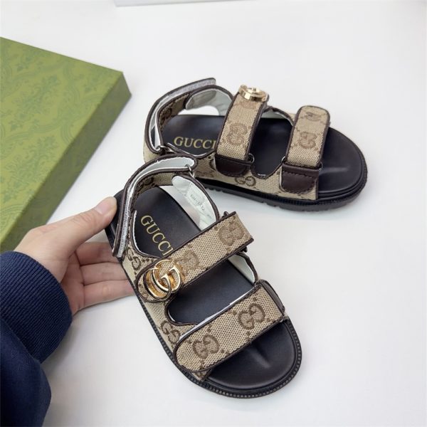 High quality sandals for kid size:26-35 GUI #X1091