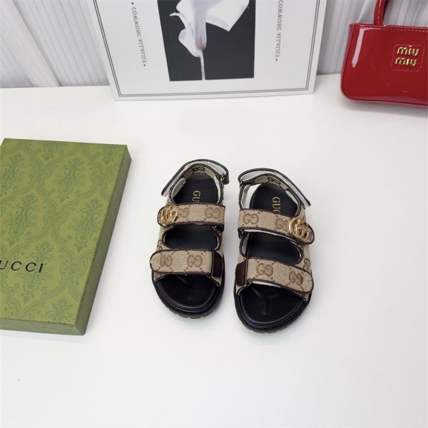 High quality sandals for kid size:26-35 GUI #X1091