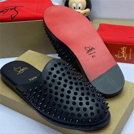 High quality slippers size:6-12 with box CLN #X1097 - Image 2