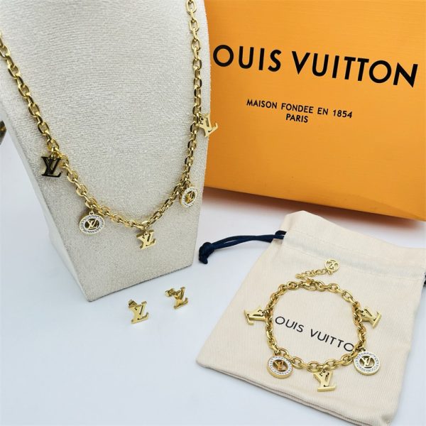 Wholesale Necklace and Bracelet and Earring Set LOV XT #X1106