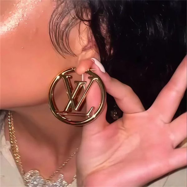 Wholesale High quality Earrings LOV YY #X1119