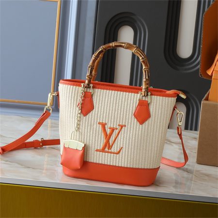 High quality handbag size:20*20.5*11cm LOV #X1122 - Image 3