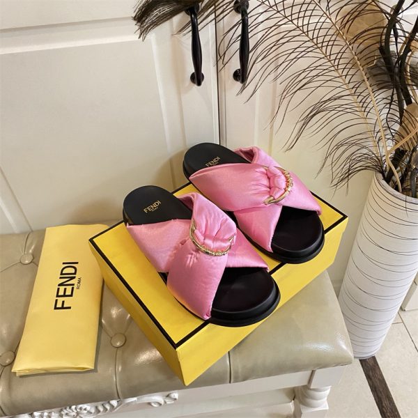 High quality slipper size:5-11 with box FEI #X1170 - Image 5