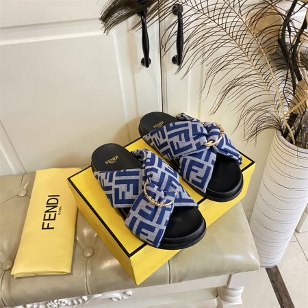 High quality slipper size:5-11 with box FEI #X1170 - Image 3