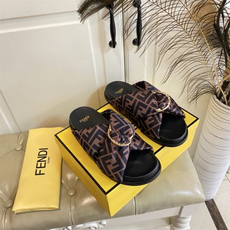 High quality slipper size:5-11 with box FEI #X1170 - Image 6