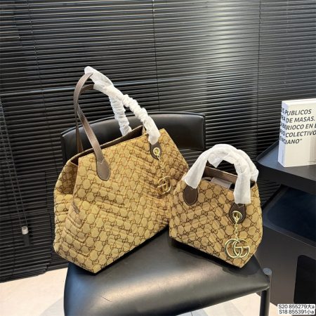 High quality Tote bag size:18*17cm/35*26cm GUI #X1195