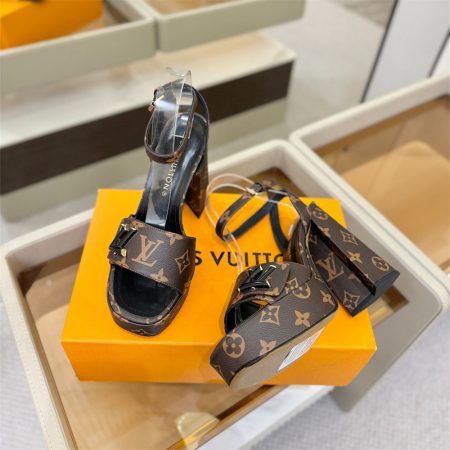 High quality sandals size:5-10 with box free shipping LOV #X1202 - Image 3