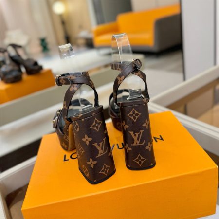 High quality sandals size:5-10 with box free shipping LOV #X1202 - Image 4