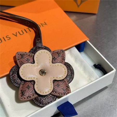Wholesale fashion bag pendant(No box) LOV GJT #X1211 - Image 3