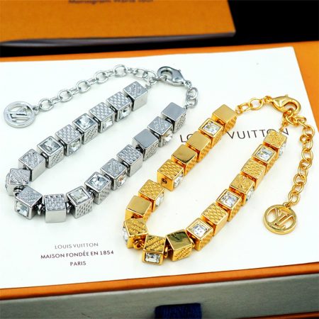 Wholesale high quality Bracelet LOV #X1255