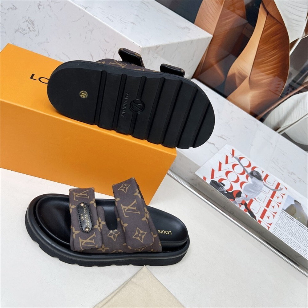 High quality  slipper size:5-11 with box LOV ALS #X1257 - Image 2