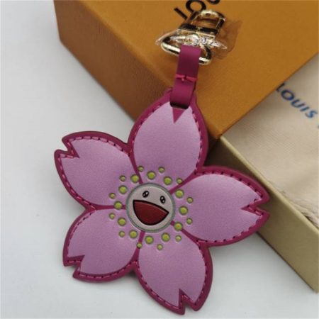 Wholesale fashion bag charm pendant with box LOV #X1287