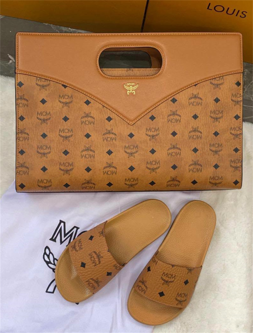 High quality slippers & bag set free shipping MCI #X1301 - Image 1