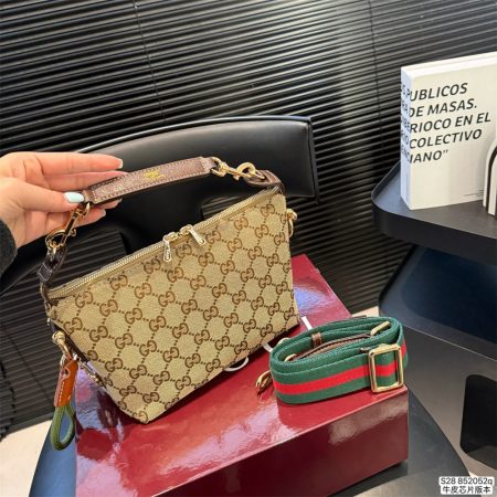High quality shoulder bag size:18*14.5cm GUI #X1320