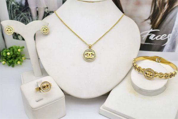 Wholesale Necklace and Bracelet and Earring and Ring Set CHL HYZ #X1332