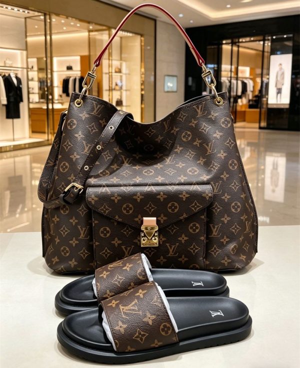 High quality slippers & tote bag set free shipping LOV #X1390
