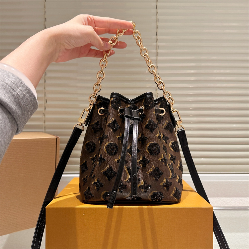 High quality bucket bag size:19*18cm LOV DS #X1414 - Image 1