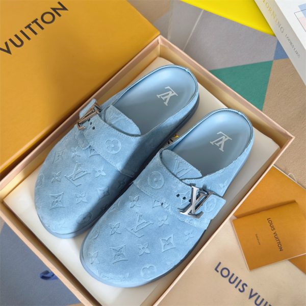 High quality slipper size:7-12 with box LOV #X1438