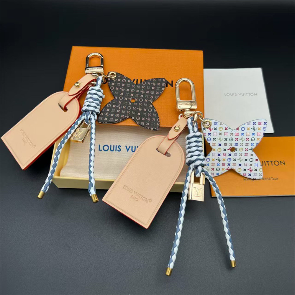 Wholesale Key Chain LOV GJT #X1471 - Image 1