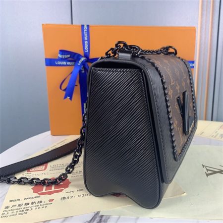 Top quality shoulder bag size:23*18*8cm LOV #X1477 - Image 2