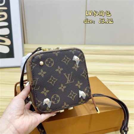 High quality bucket bag size:13*12cm LOV #X1494 - Image 4
