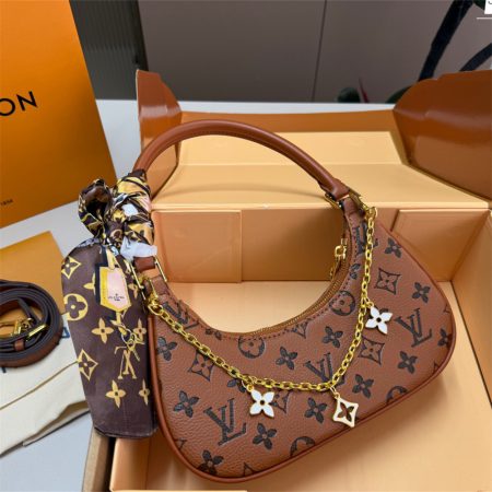 High quality shoulder bag size:23*10cm LOV #X1529 - Image 2