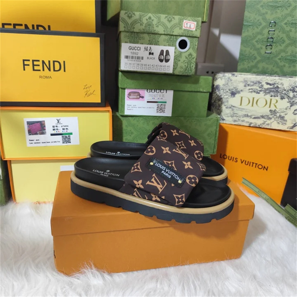 ! CLEARANCE SALE, high quality slipper for women(NO box)  LOV #X1536 - Image 1