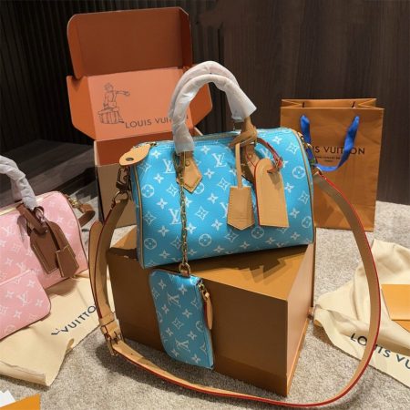 High quality slippers & handbag set free shipping LOV #X1542 - Image 2