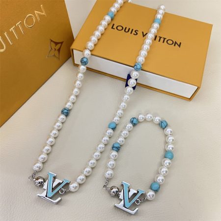 High quality Necklace and Bracelet Set LOV MJ #X1553