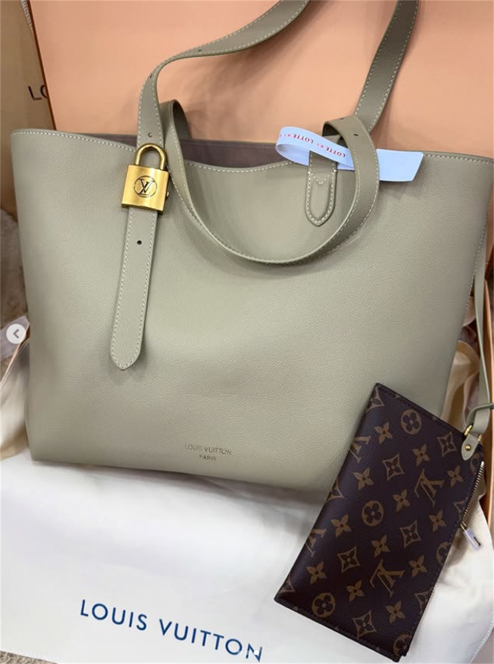 High quality Tote bag size:47*30*14cm LOV CS #Z0002 - Image 2