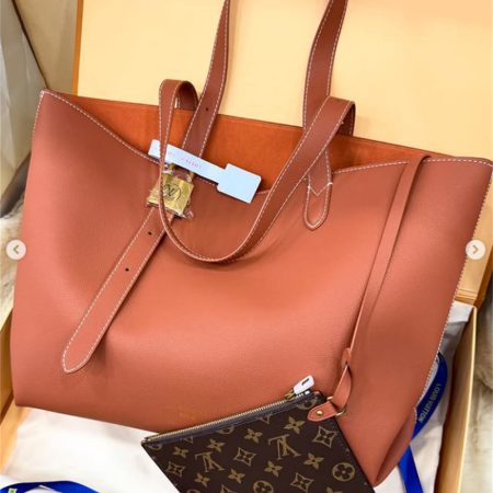 High quality Tote bag size:47*30*14cm LOV CS #Z0002 - Image 3