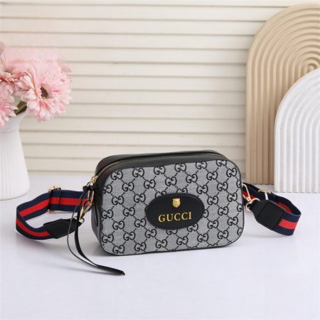 Wholesale messenger bag size:22*13*7cm GUI #Z0005 - Image 2