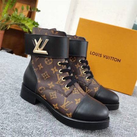 High quality Boot size:5-10 with box free shipping LOV #Z0032