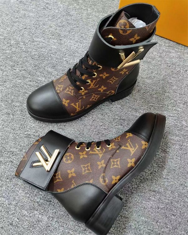 High quality Boot size:5-10 with box free shipping LOV #Z0032
