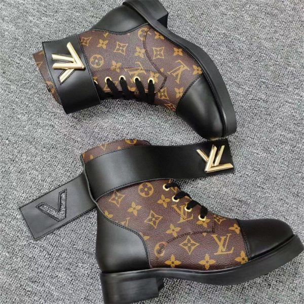 High quality Boot size:5-10 with box free shipping LOV #Z0032