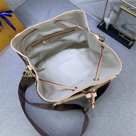 High quality handbag size:29*28*19cm LOV #Z0043 - Image 5