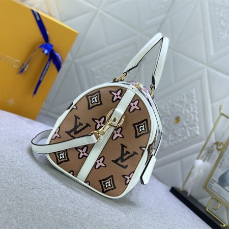 High quality Handbag size:25*19*15cm LOV #A0049 - Image 2