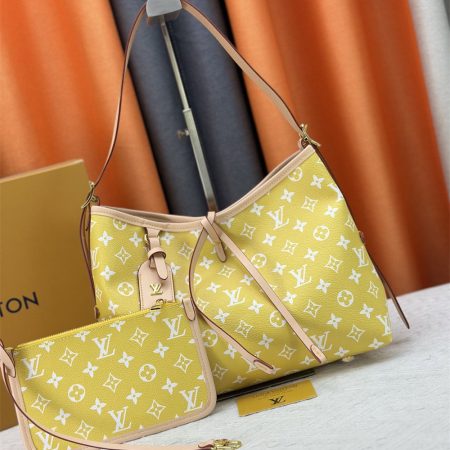 High quality shoulder bag size:29*24*12cm LOV #Z0078 - Image 2