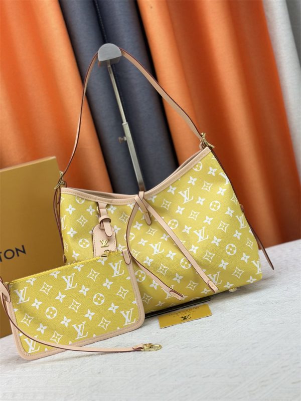 High quality shoulder bag size:29*24*12cm LOV #Z0078